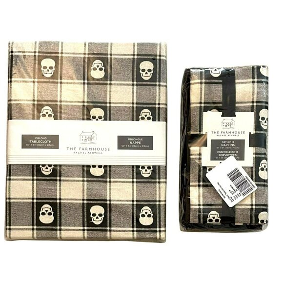 The Farmhouse Rachel Ashwell Tablecloth & 12 Cloth Napkins Halloween Skull NWT - Picture 1 of 4